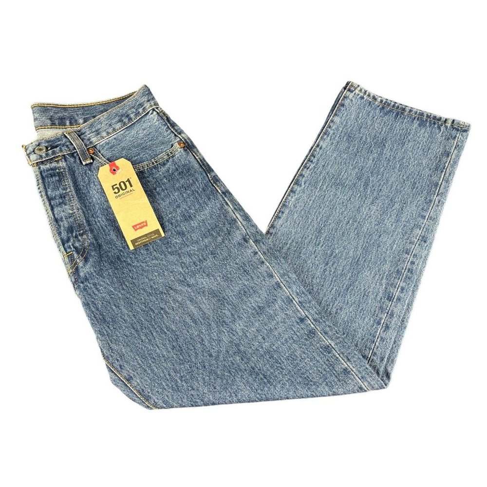Levi's 501 Original Button Fly Light Blue Denim Jeans Men's Sizes 32x30 - 38x32
